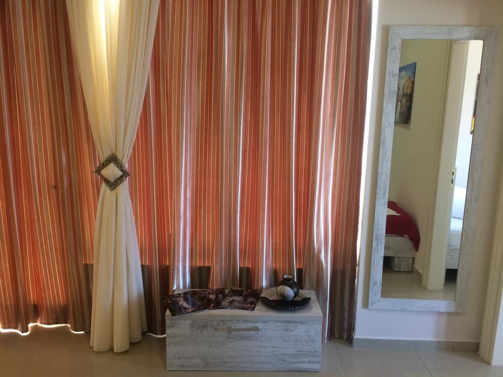 Berti Apartments Sarandë Exterior foto